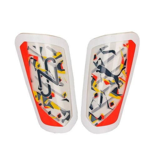 Espinilleras Puma blanco 030921 01