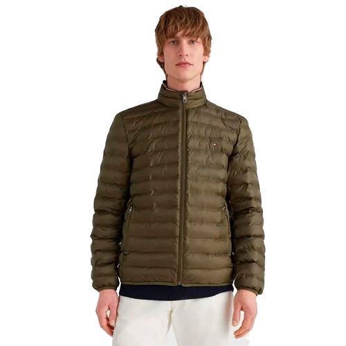 Chamarra Casual Para Caballero Tommy Hilfiger Verde MW0MW18763-RBN