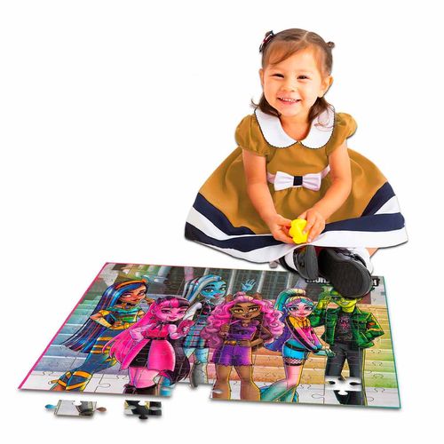 Rompecabezas Monster High 120 piezas Four Season multicolor 92132