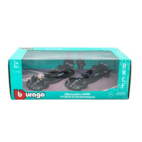 Auto a escala 1:43 race Mercedes Benz 18-38201
