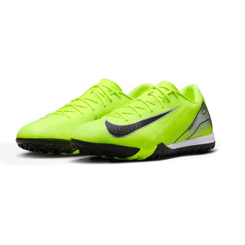 Tenis de fútbol para caballero Nike verde fq8449700