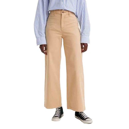 Pantalón casual para dama Levis Misses beige a8697-0001