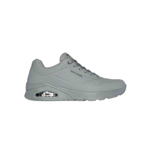 Tenis urbano para caballero Skechers gris 52458SAGE