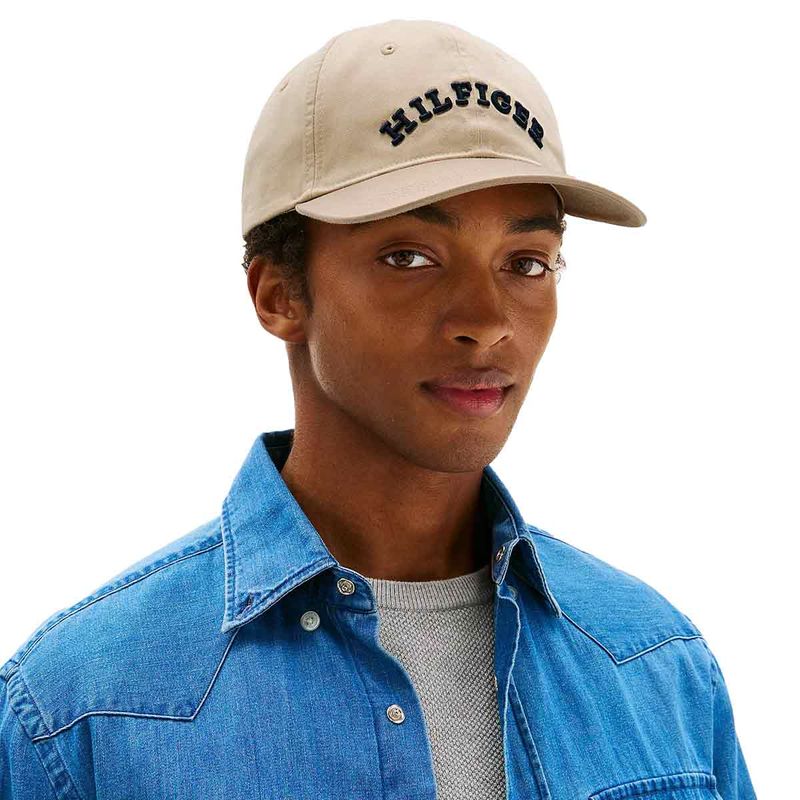 8720638819318_4