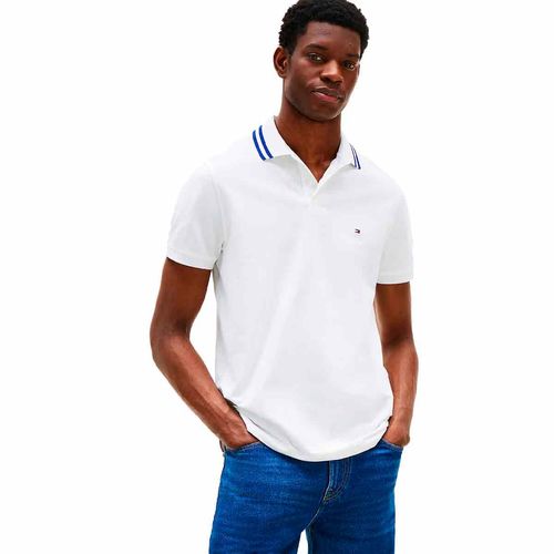 Playera tipo polo Tommy Hilfiger blanco para caballero MW0MW38702-YBR