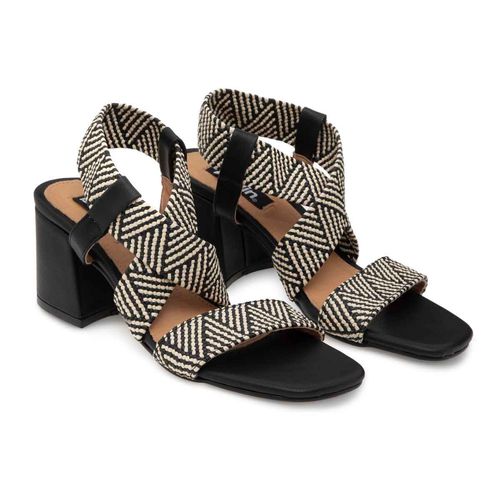 Sandalia Berlin multicolor para dama 79710101