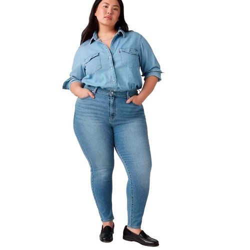 Pantalón de mezclilla Levis Plus azul para dama 83368-0109