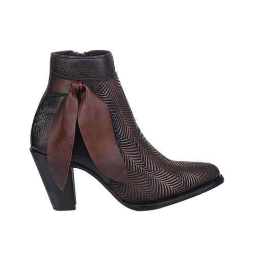 Bota vaquera Cuadra café para dama 3f0prs