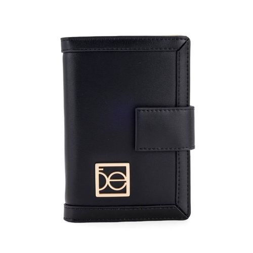 Cartera porta pasaporte Cloe negro para dama 7binp26246