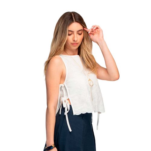 Blusa casual para dama Ferriano  blanco BP01730