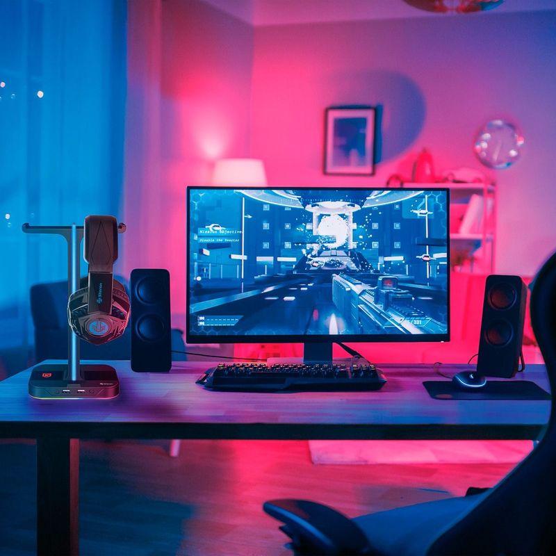 Soporte Gamer para audífonos con HUB USB y luz LED RGB