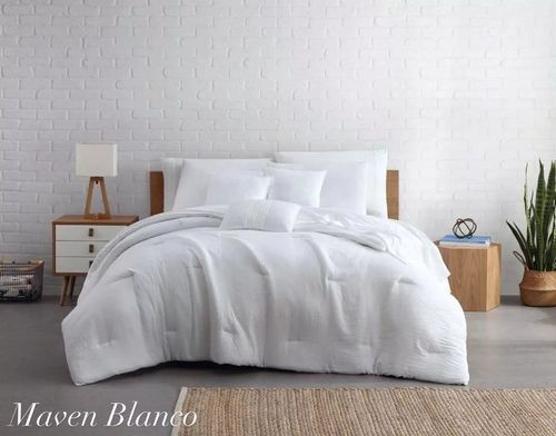 Edredón de microfibra B.Kind & Beyond blanco matrimonial 10 pzas