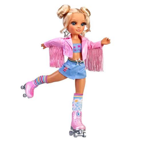 Muñeca Nancy Bailando Con Patines Multicolor NAC22000