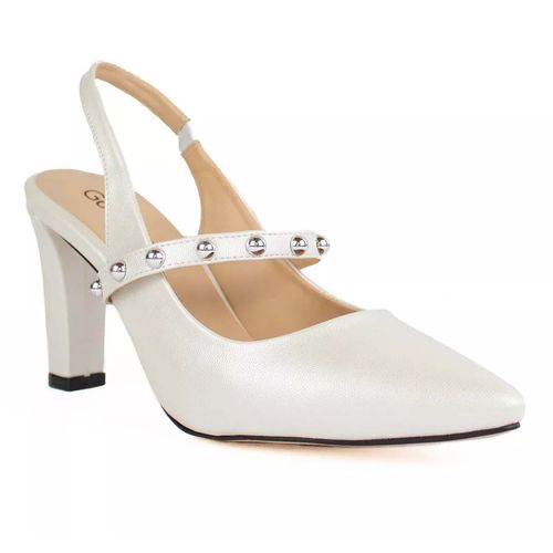 Zapatilla casual Glynn beige para dama 7713-A