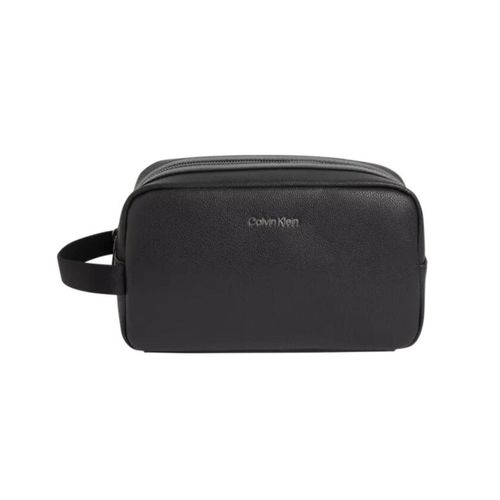 Estuche Para Caballero Calvin Klein Negro K50K507347-BAX