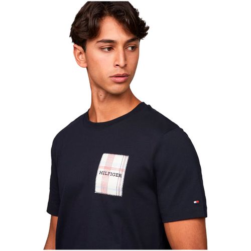 Playera Casual Para Caballero Tommy Hilfiger MW0MW35459-DW5 Azul